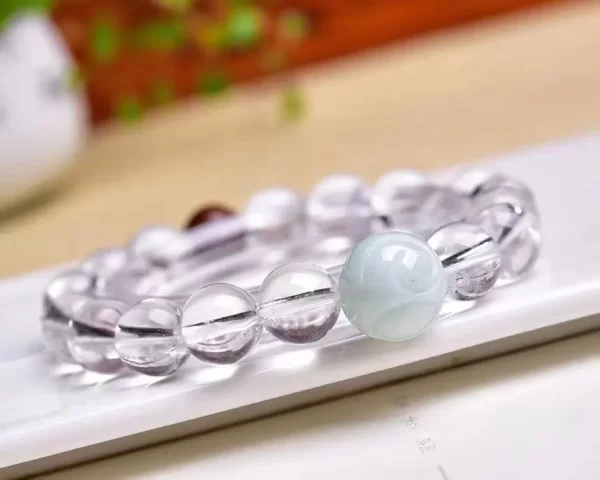 Quartz stone bracelet